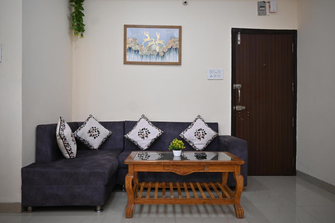 Staeg Heart Of City 2Bhk - 201 Indore Exterior foto